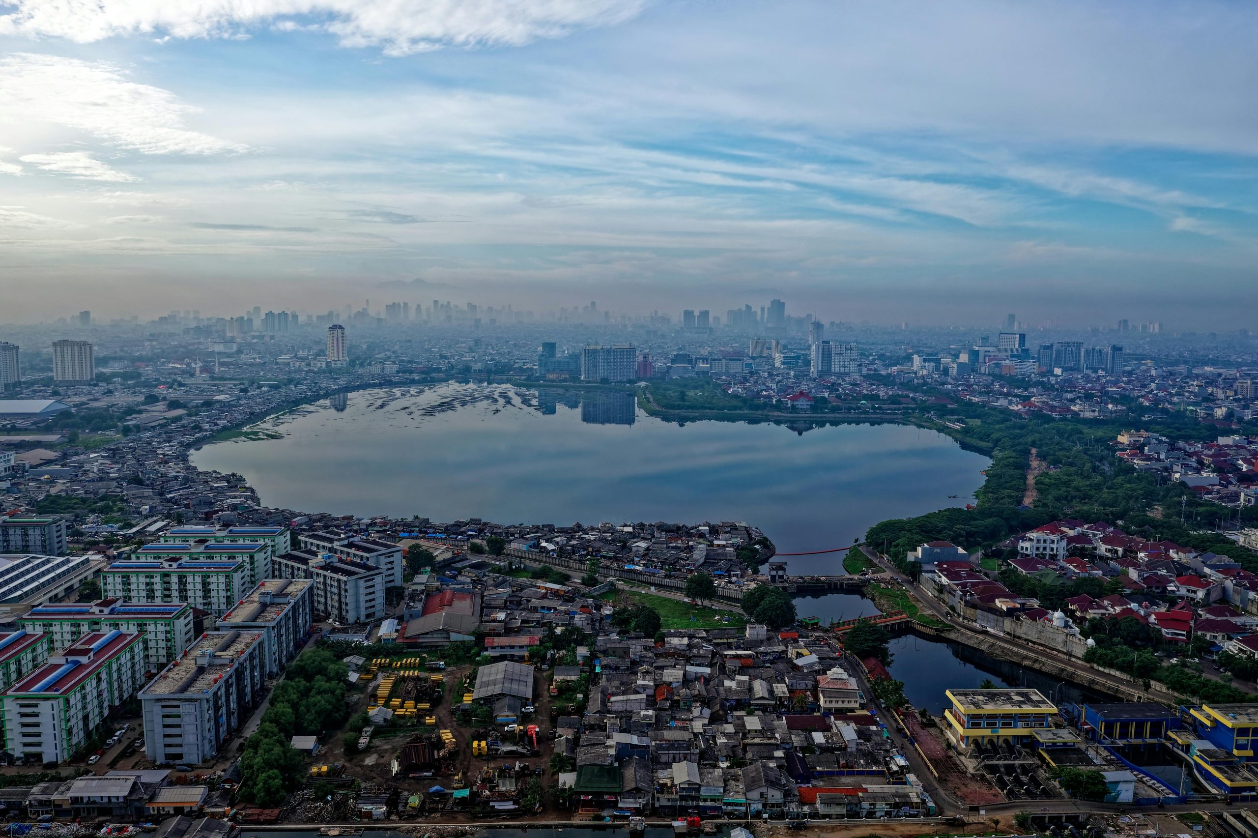 travel pemalang jakarta